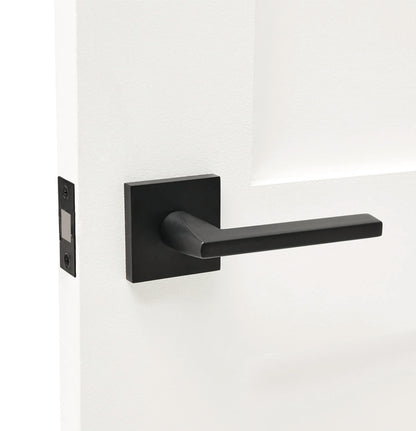 Matte Black Door Handles with magnetic lock.
Luxury door hardware supplier in USA
Zuperior Hardware 